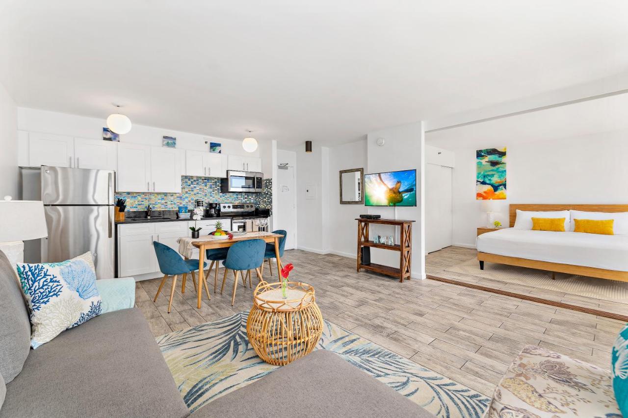 1br With Great Ocean Views, 1 Block To Waikiki Appartement
