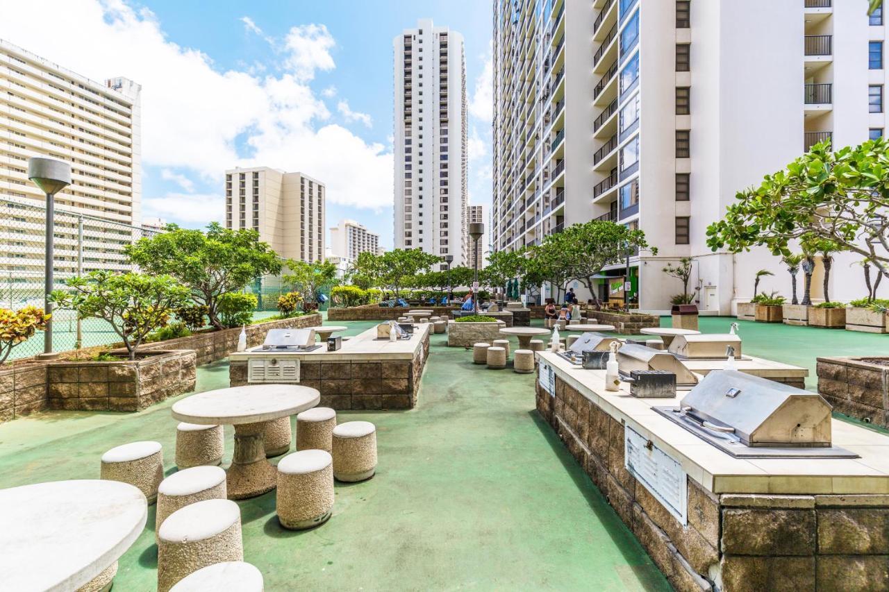 Appartement 1br With Great Ocean Views, 1 Block To Waikiki *